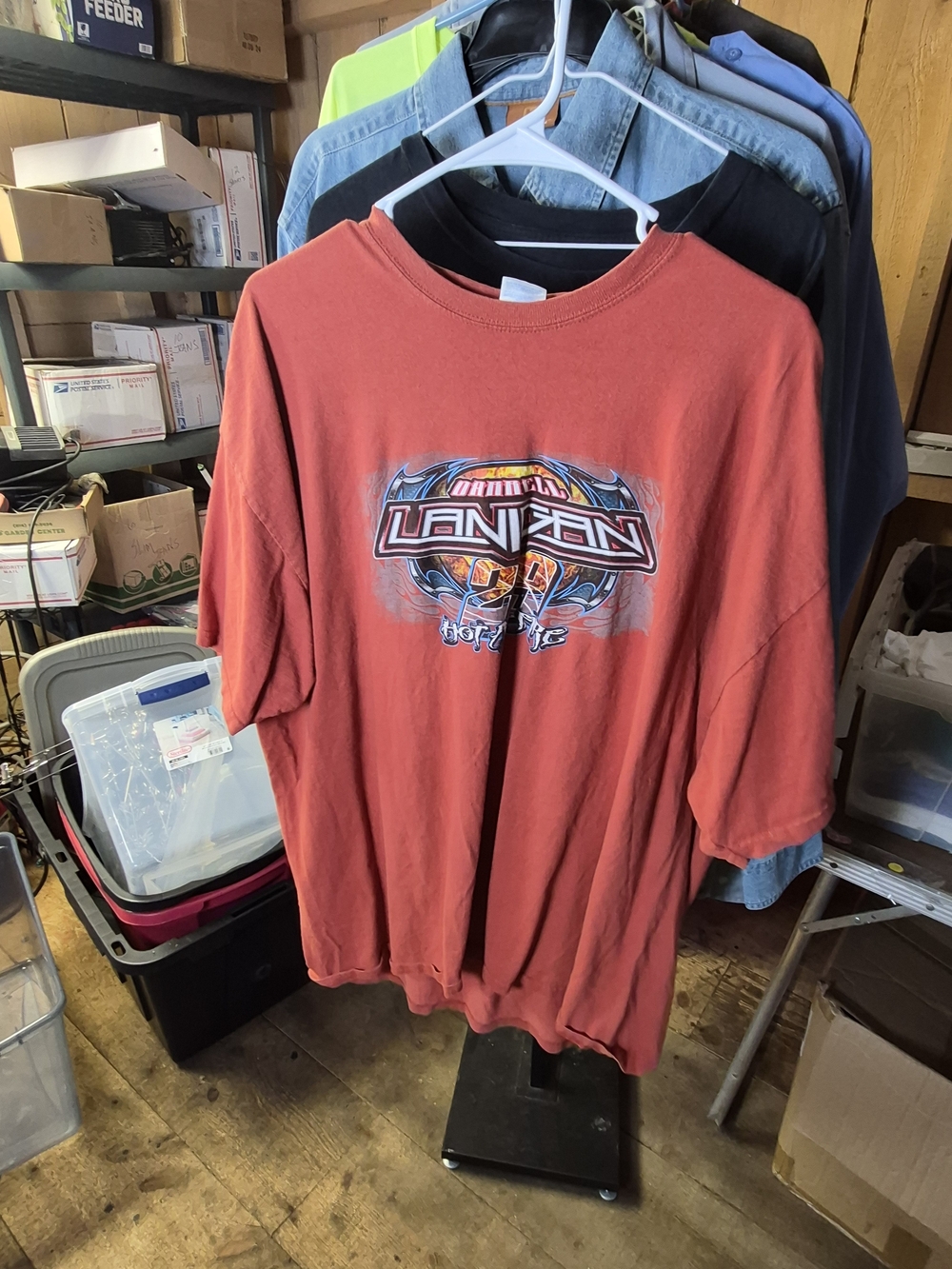 Red Graphic Crewneck T-Shirt - Men's Casual Tee Bin 56